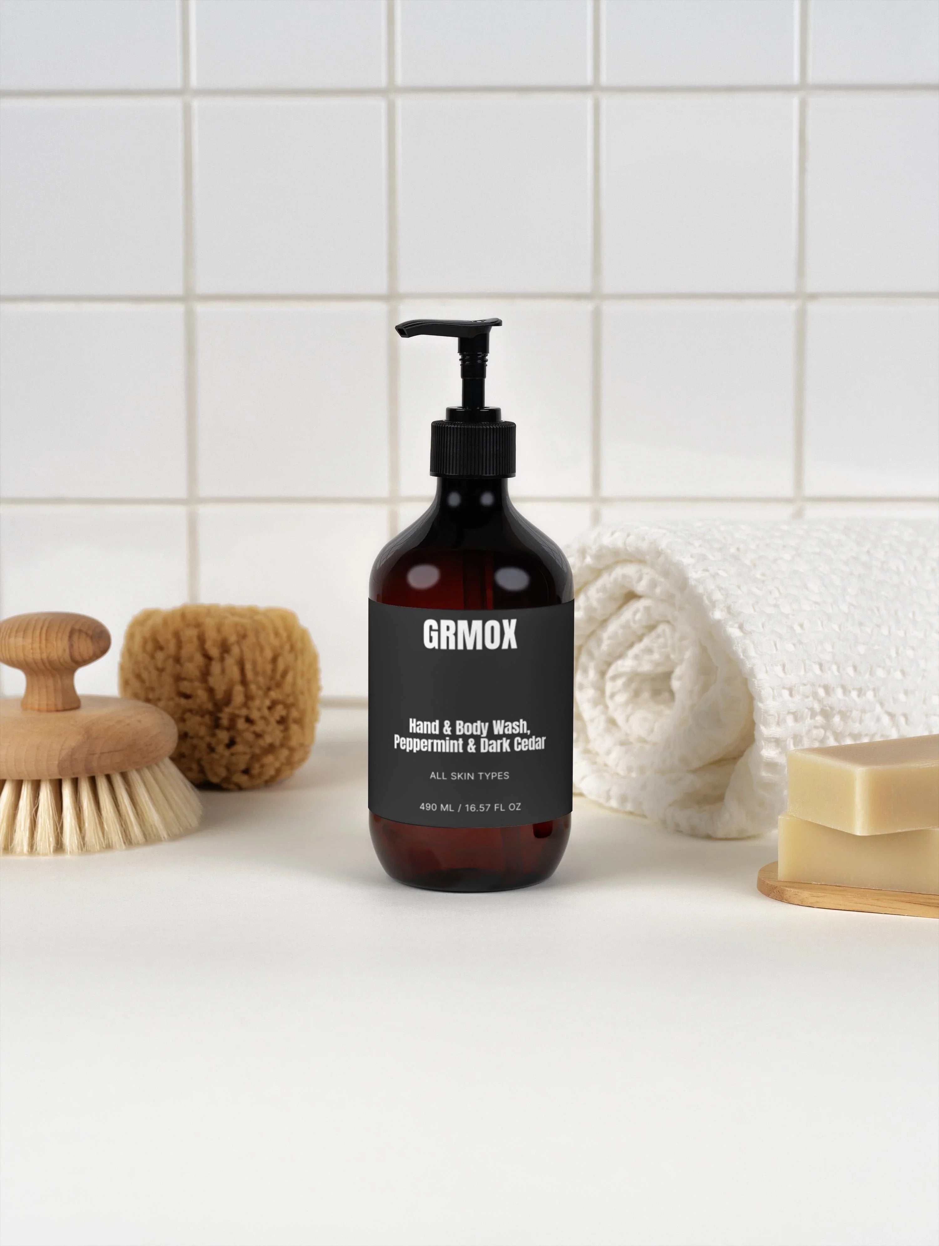 GRMOX Hand & Body Wash, Peppermint & Dark Cedar, 490ml bottle with pump, for all skin types, bathroom setting