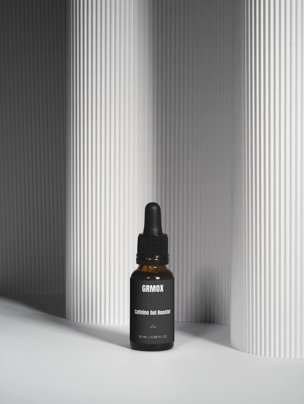 GRMOX Caffeine Gel Booster in amber dropper bottle for oily mature skin, 20ml