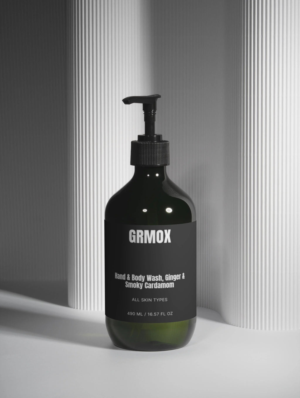 GRMOX Hand & Body Wash, Ginger & Smoky Cardamom, 490ml, all skin types, black pump bottle