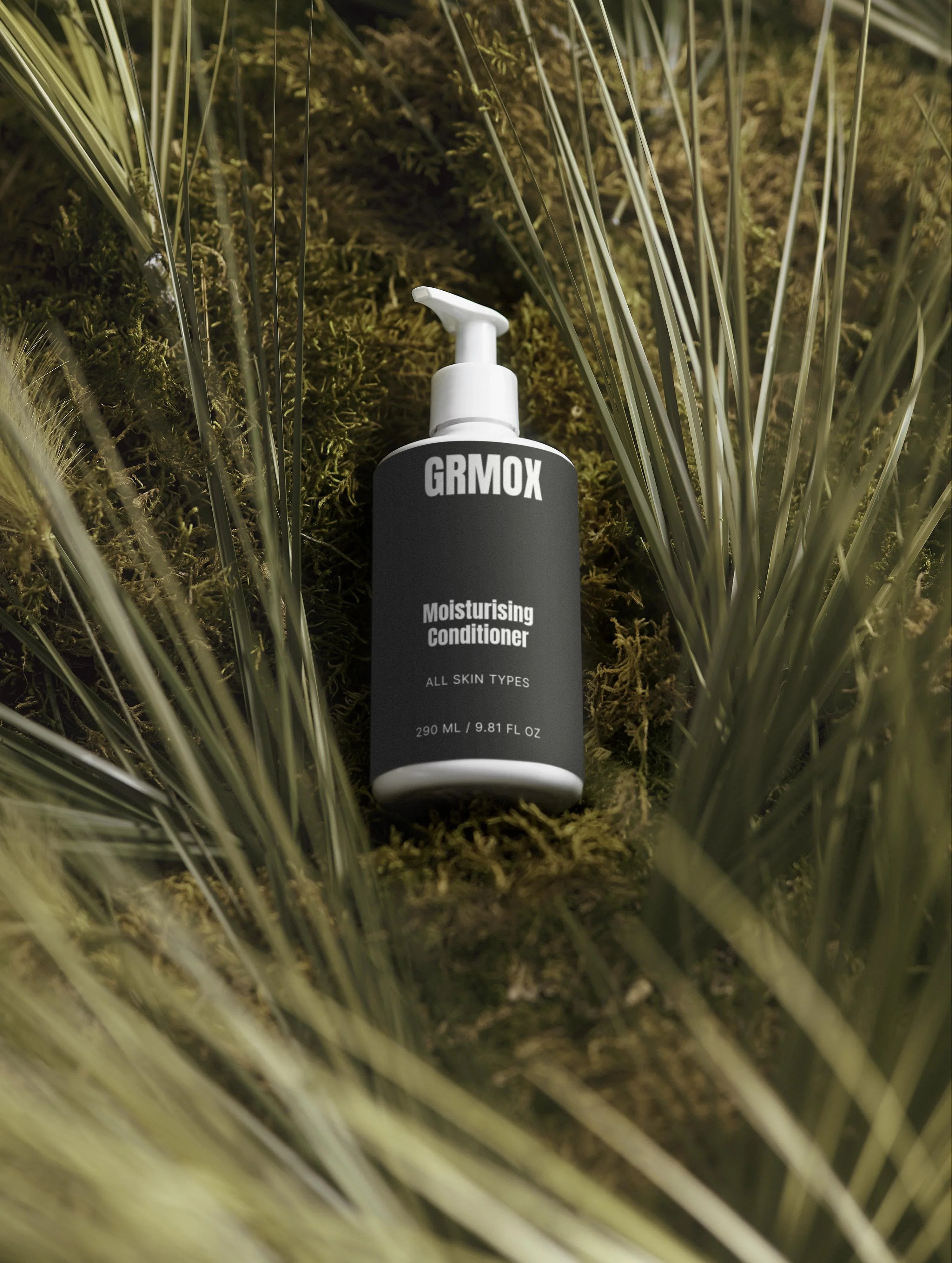 GRMOX Moisturising Conditioner for all skin types, 290ml, nestled in moss with grass accents